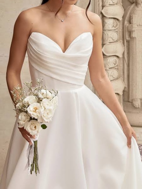 Essense of Australia Dresses & Skirts - BNWT Essense of Australia D3941 Wedding Dress